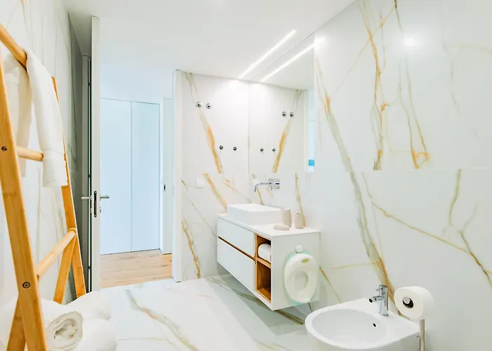 Puro Gold Apartment *